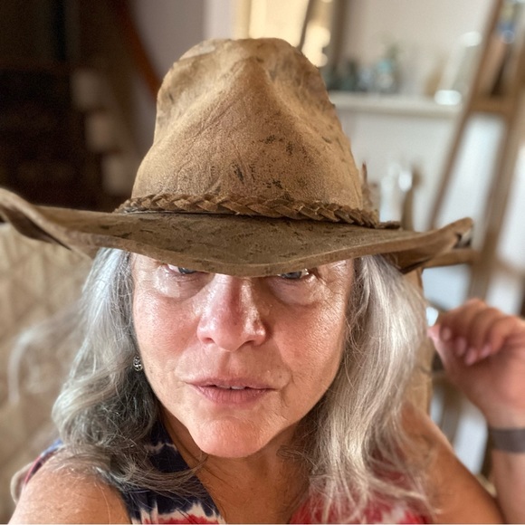 Leather Indiana Jones Style Cowboy Hat - Picture 3 of 11